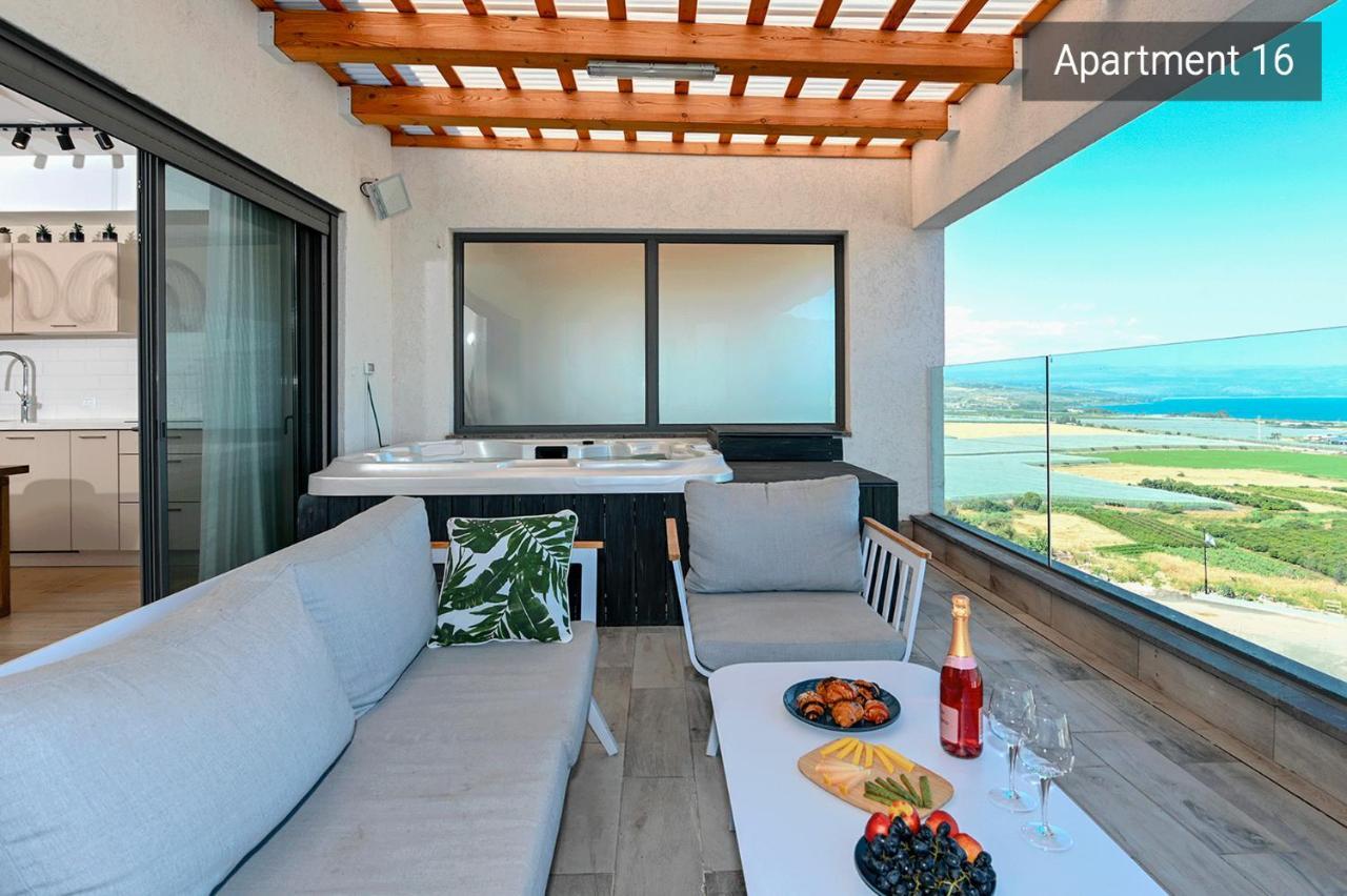 Yalarent C Kinneret Hotel Apartments Migdal Eksteriør billede