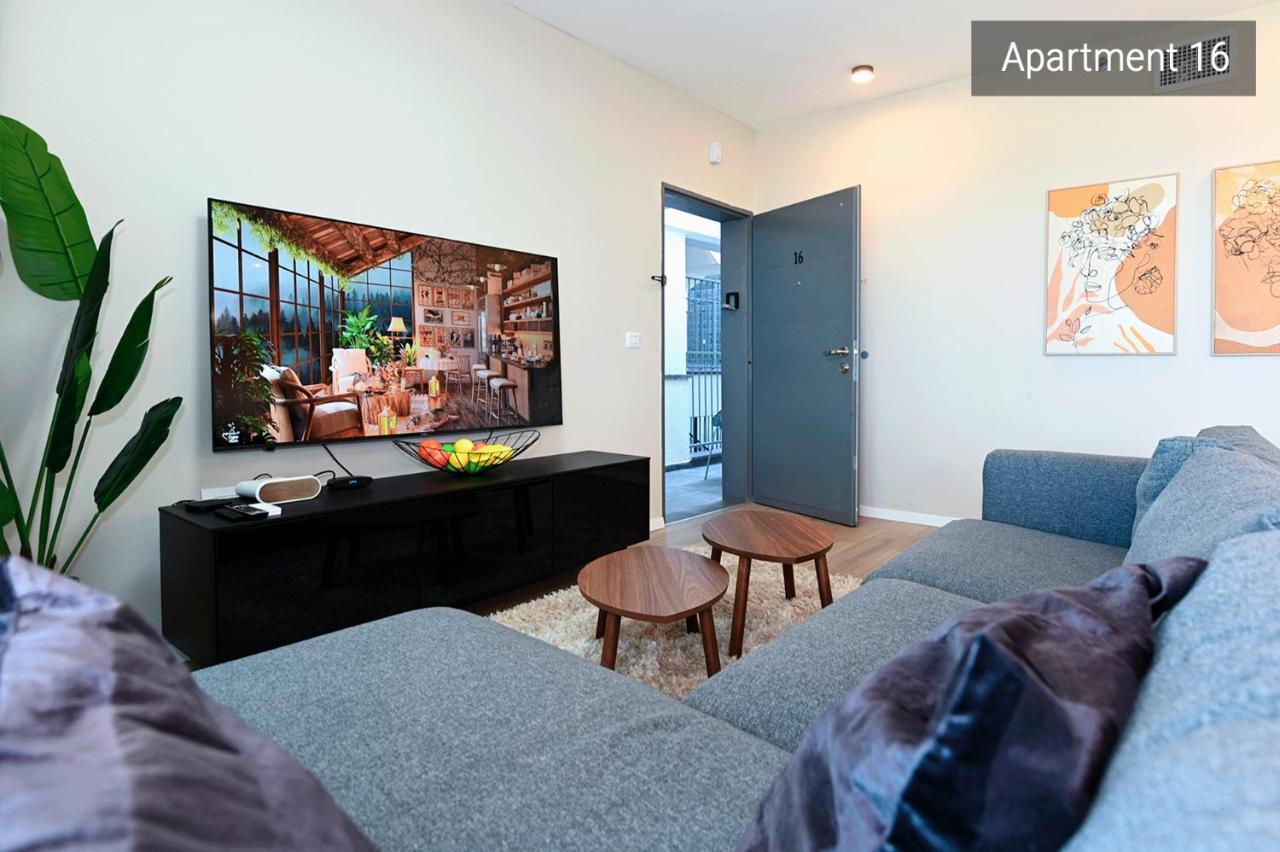 Yalarent C Kinneret Hotel Apartments Migdal Eksteriør billede