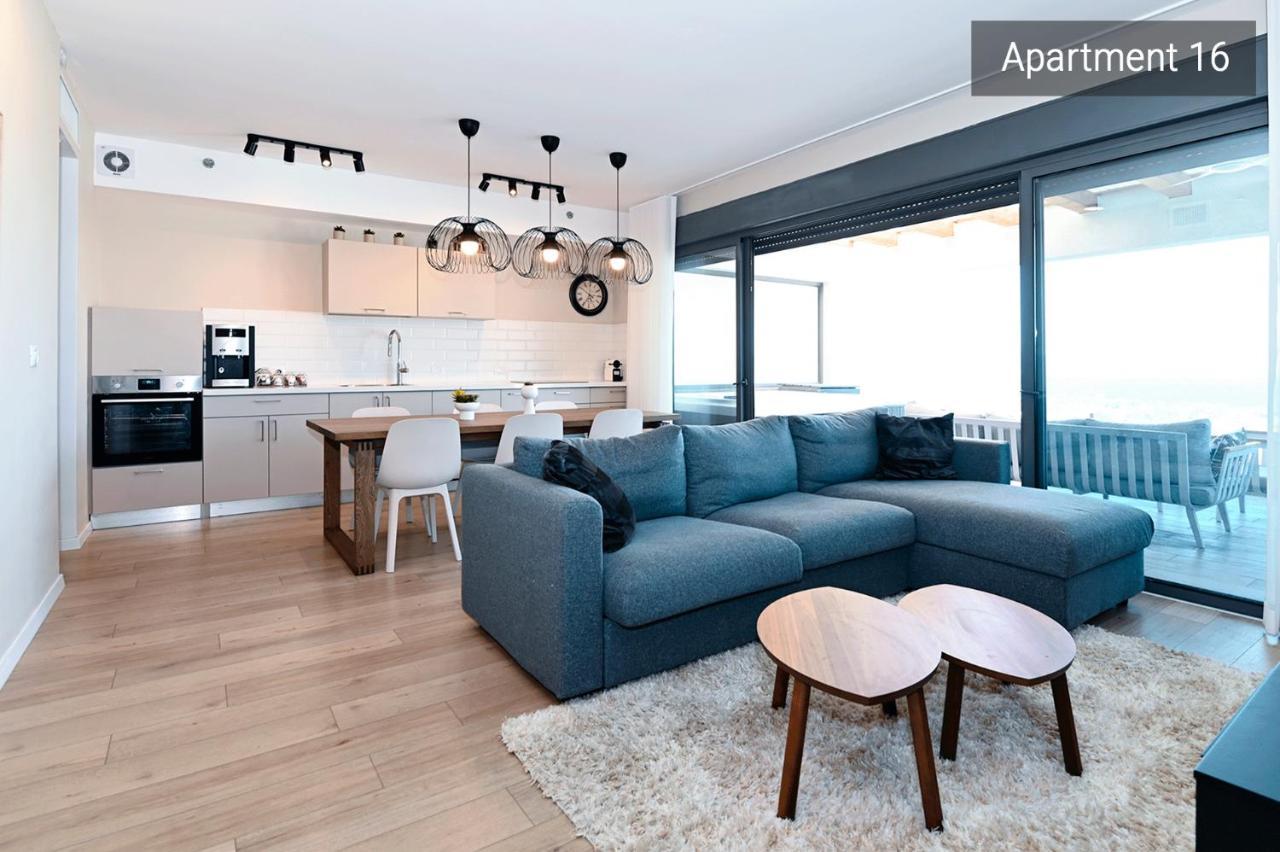 Yalarent C Kinneret Hotel Apartments Migdal Eksteriør billede